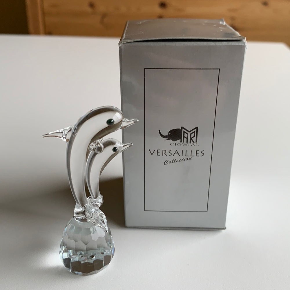 NIB Versailles Collection Crystal Jumping Dolphins Figurine